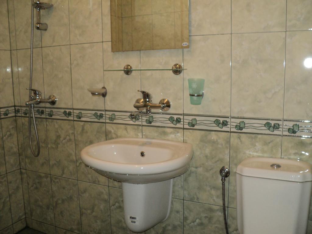Meni Apartments And Guest Rooms Σωζόπολη Εξωτερικό φωτογραφία