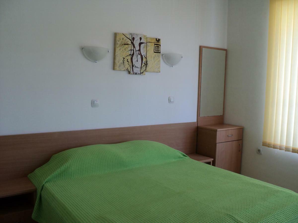 Meni Apartments And Guest Rooms Σωζόπολη Εξωτερικό φωτογραφία