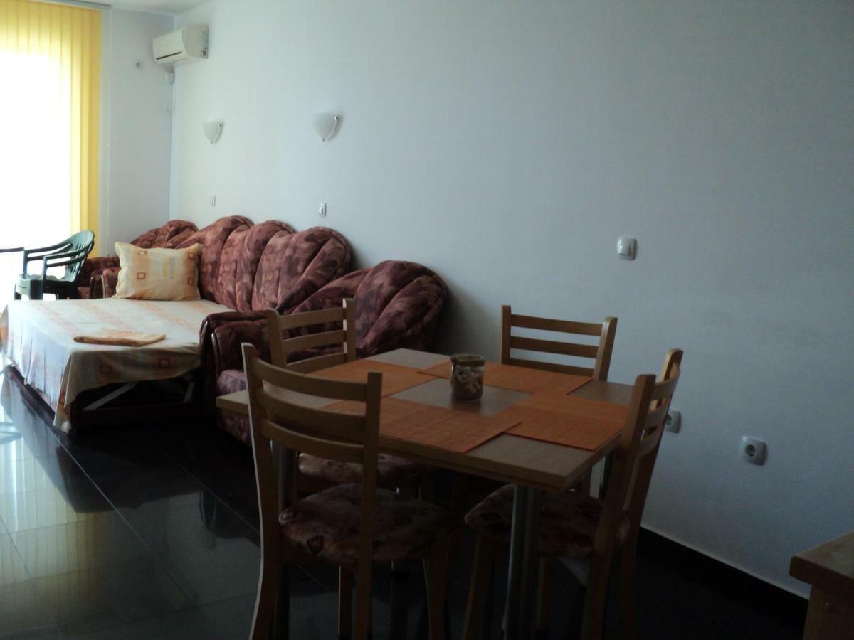 Meni Apartments And Guest Rooms Σωζόπολη Εξωτερικό φωτογραφία
